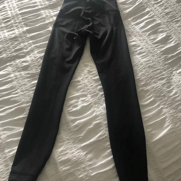Lululemon Wunder Train High Rise Tight 25” - Picture 2 of 4